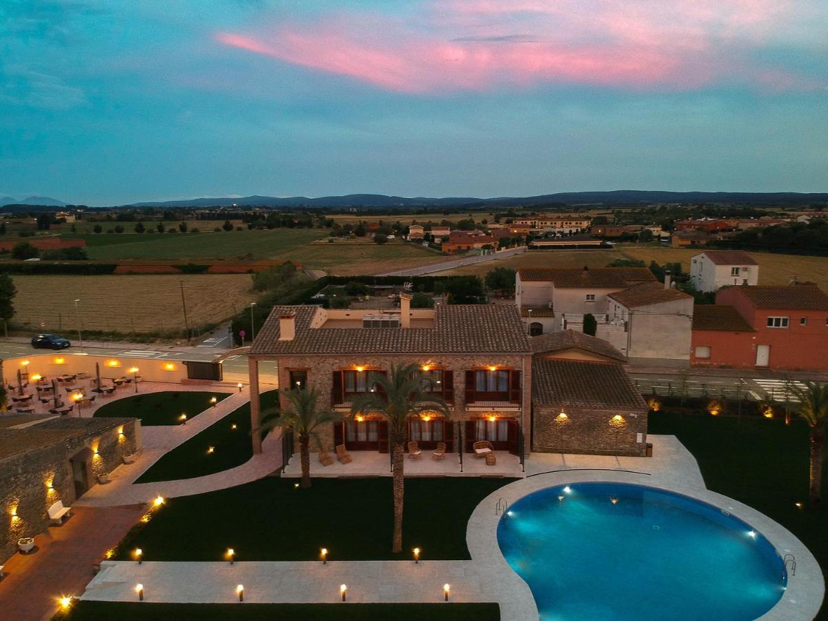 Hotel Aires De L'Emporda Vilacolum Exterior photo